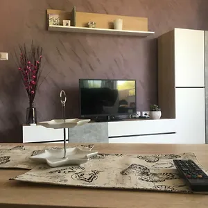  Apartament Holly